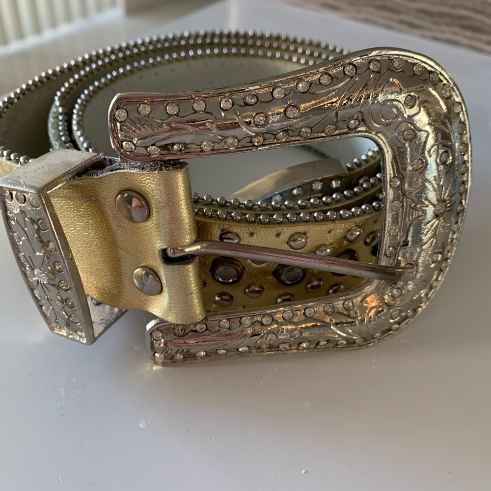 💜💜 SET OF THREE RHINESTONE BELTS - Picture 3 of 6